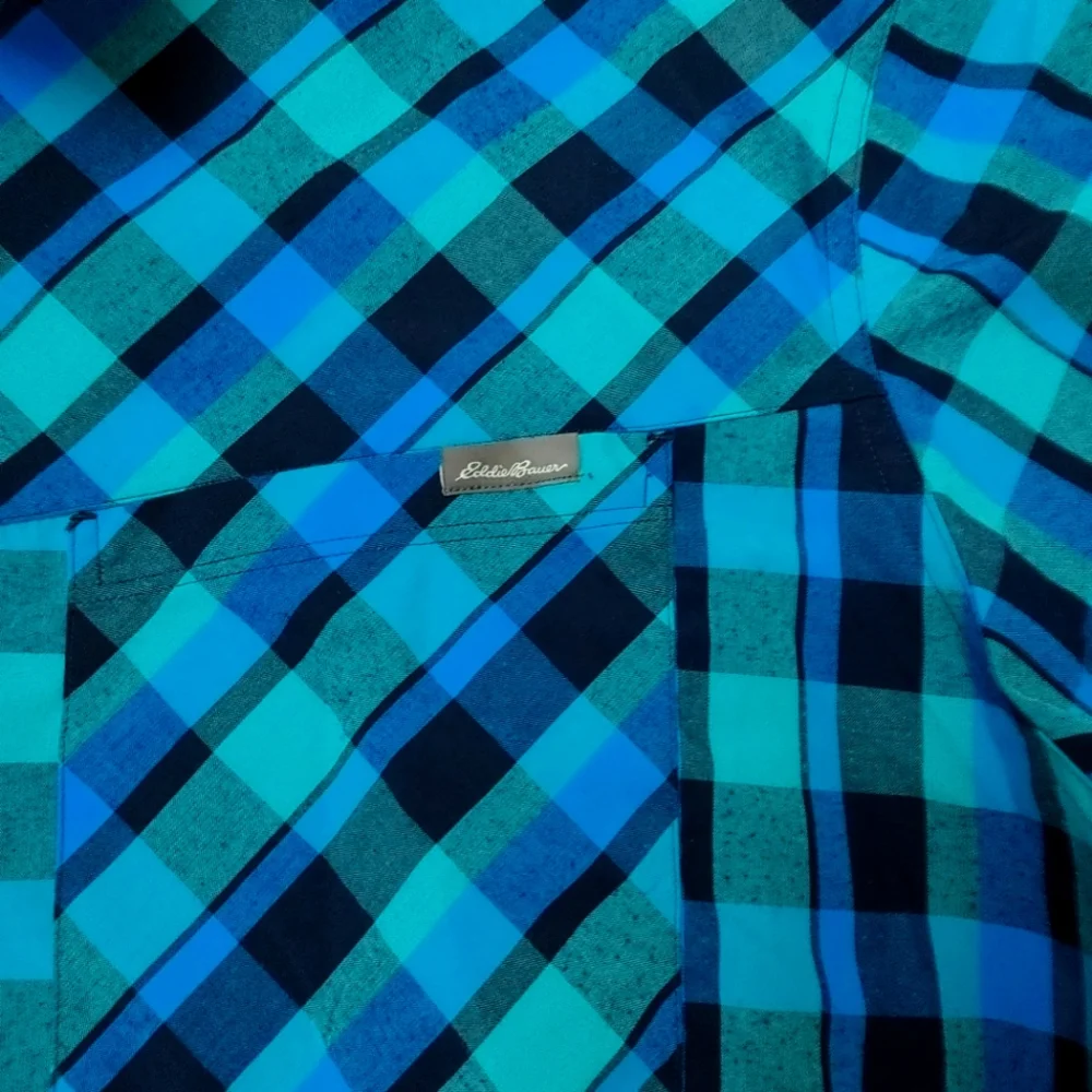Eddie Bauer Casual Shirt - Picture 2 of 5